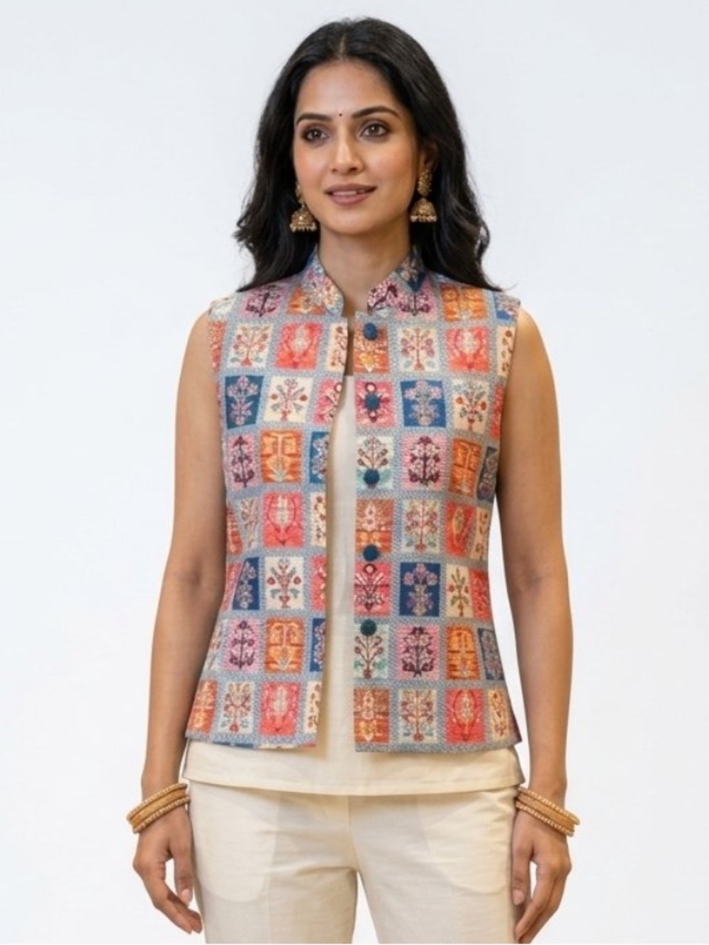 Multicolored printed Nehru vest
Ethniks Neu-Ron
Button-Front
Size 8